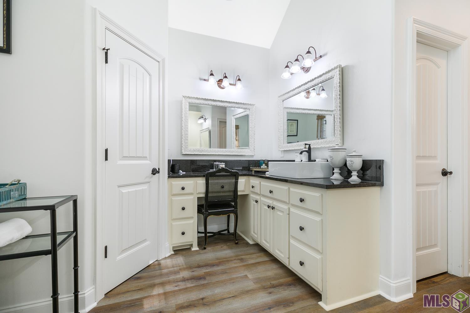 11759 Blackwater Road Baker, LA 70714 - Photo 19 of 35 Primary Bathroom