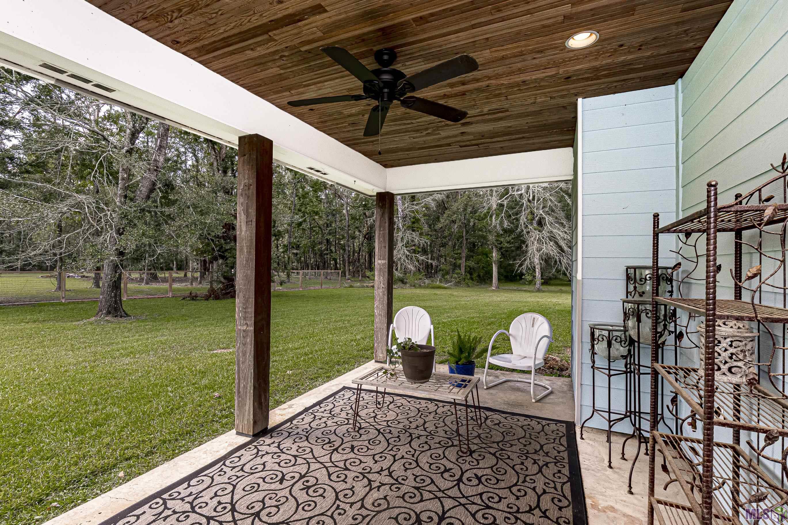 11759 Blackwater Road Baker, LA 70714 - Photo 30 of 35 Back Porch