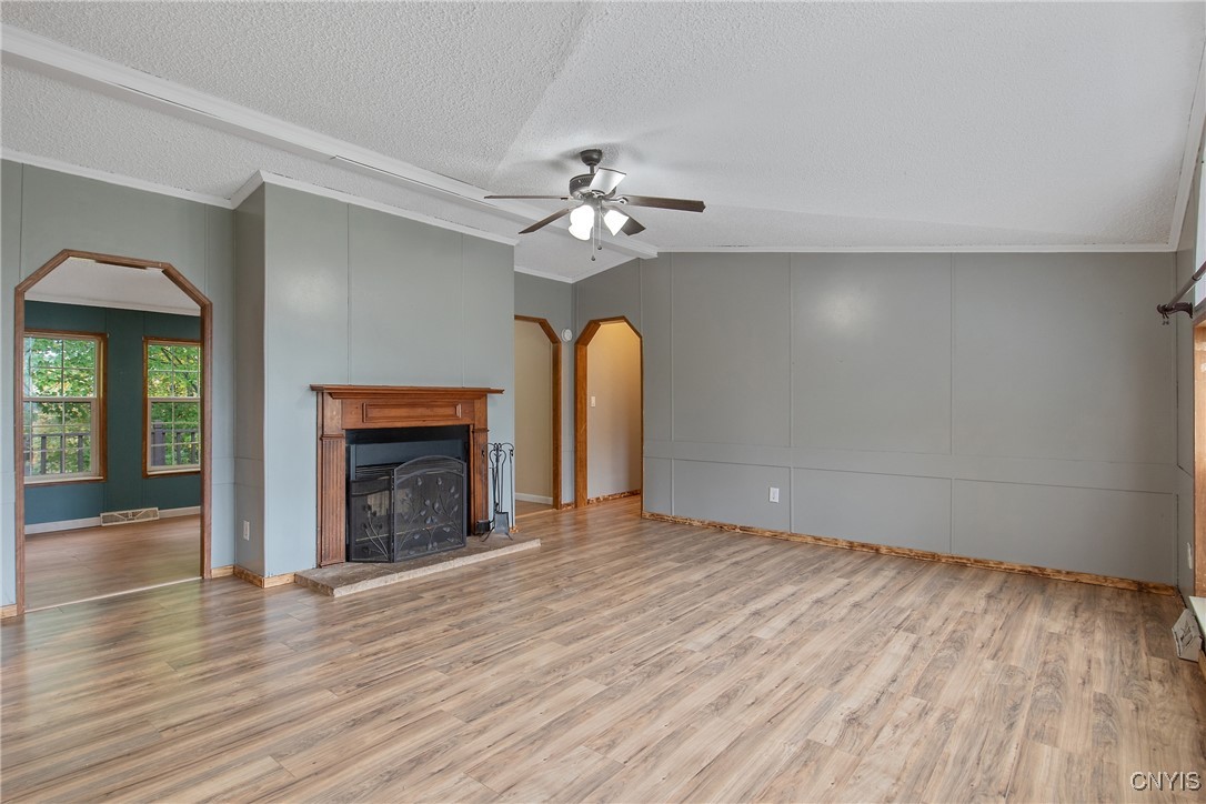 472 County Rte 4 Central Square, NY 13036 - Photo 11 of 50