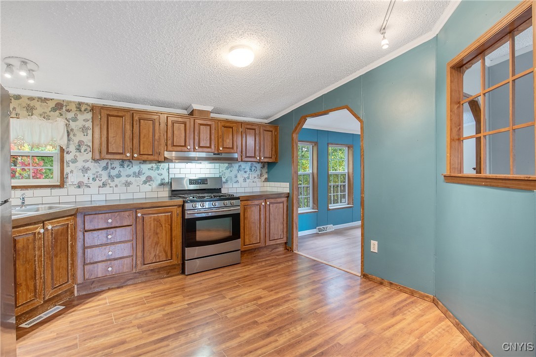 472 County Rte 4 Central Square, NY 13036 - Photo 16 of 50