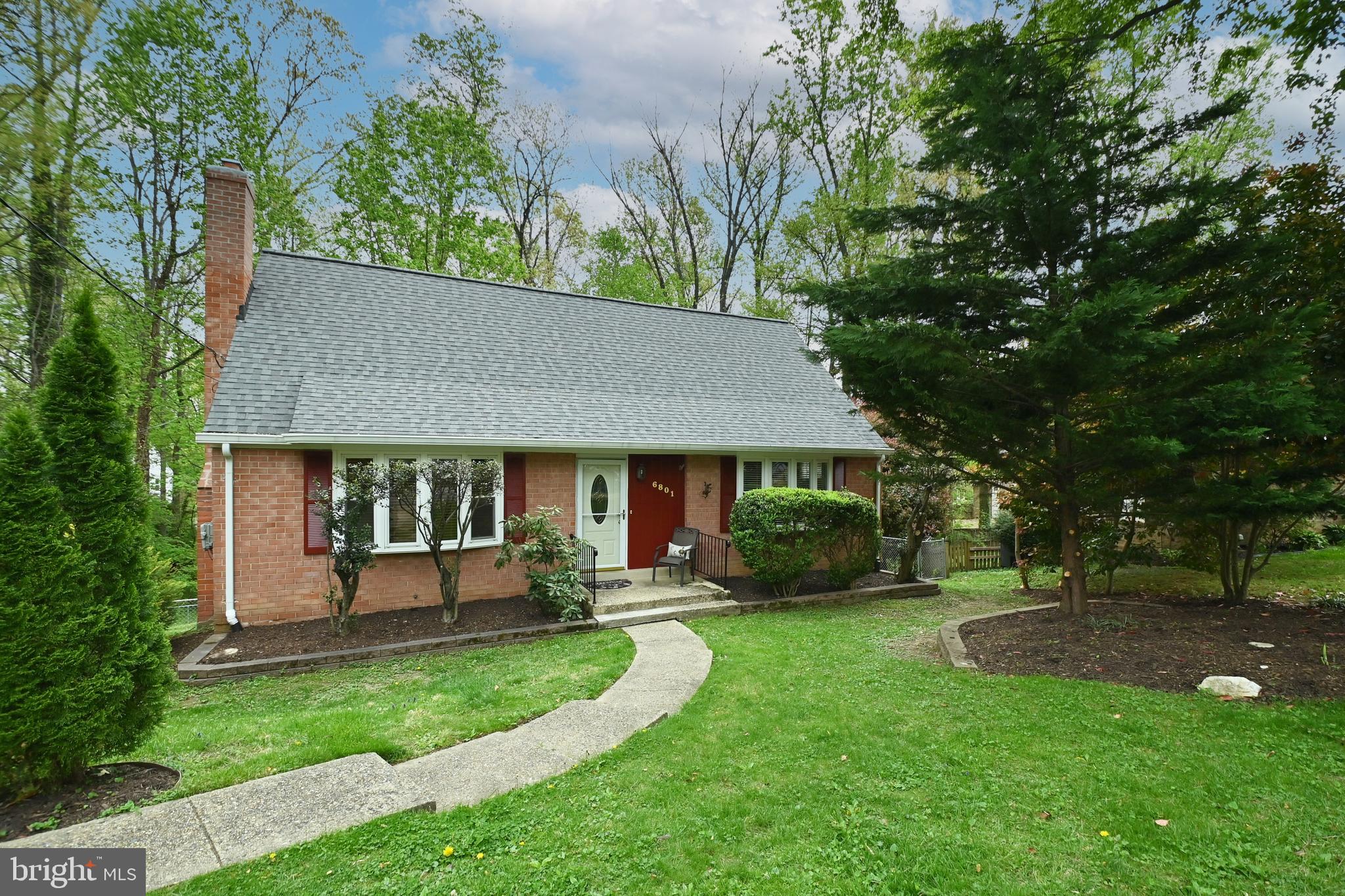 6801 Quebec Court Springfield, VA 22152 - Photo 38 of 38 Lovely neighborhood to enjoy!