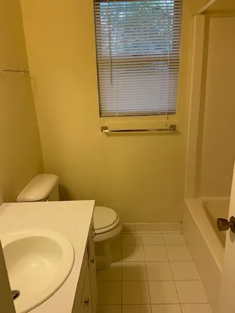 $900 | 205 Kirk Lane, Unit 6, Pendleton, SC 29670