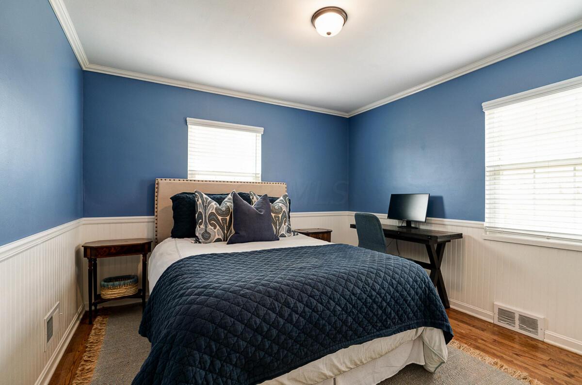 2048 Jervis Road Columbus, OH 43221 - Photo 21 of 34 Bedroom 3