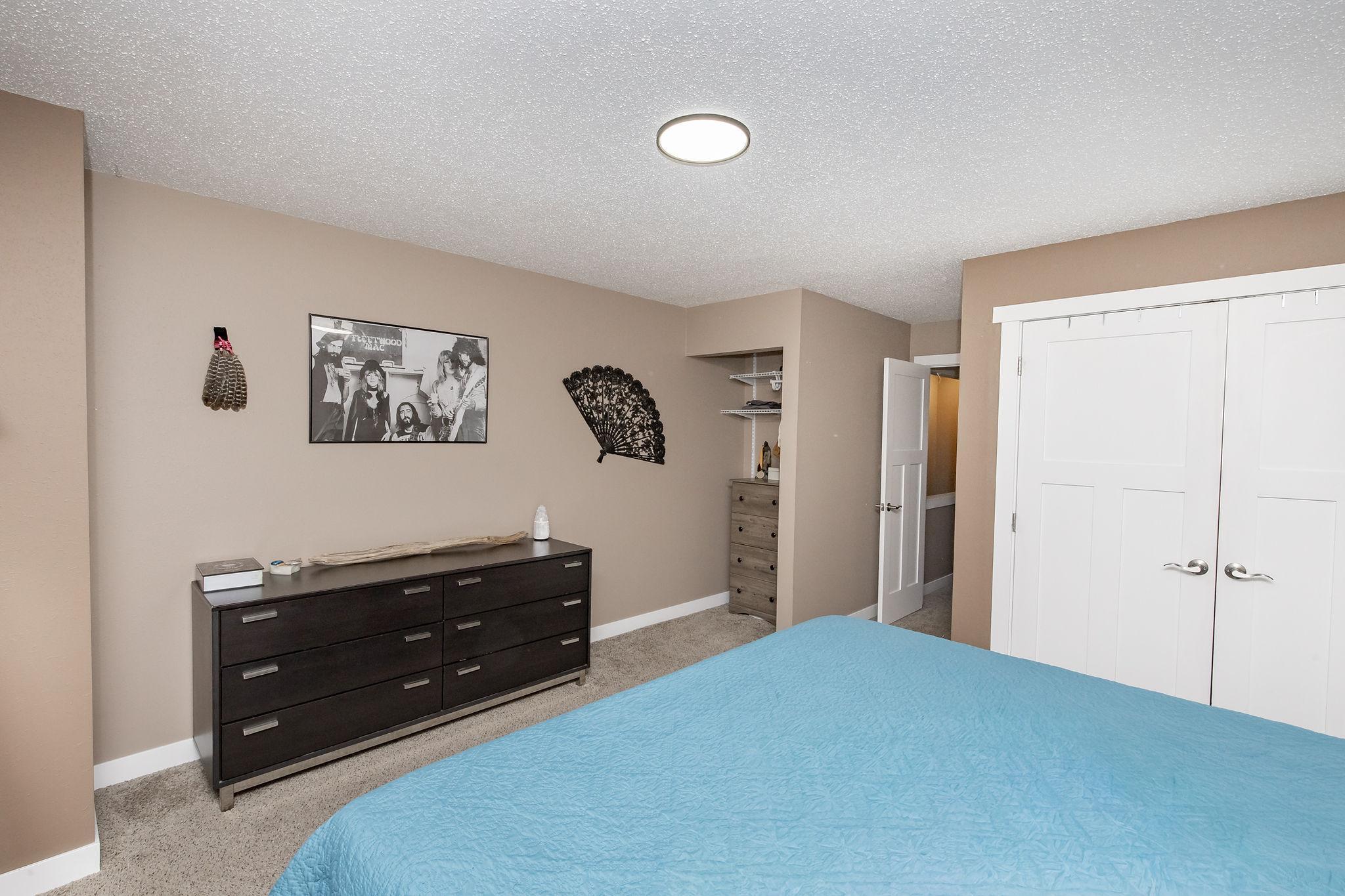 1721 42nd Street South Fargo, ND 58103 - Photo 27 of 47