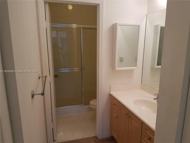 $2,750 | 919 Southwest 143rd Terrace, Unit 2009, Pembroke Pines, FL 33027