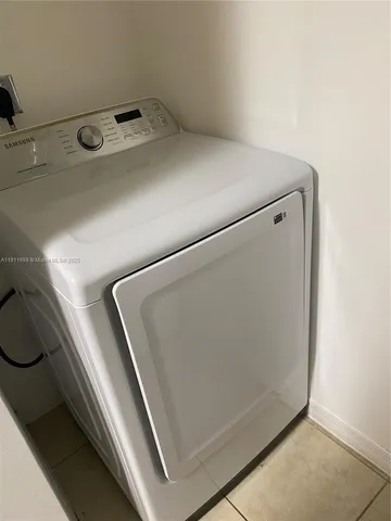 $2,750 | 919 Southwest 143rd Terrace, Unit 2009, Pembroke Pines, FL 33027