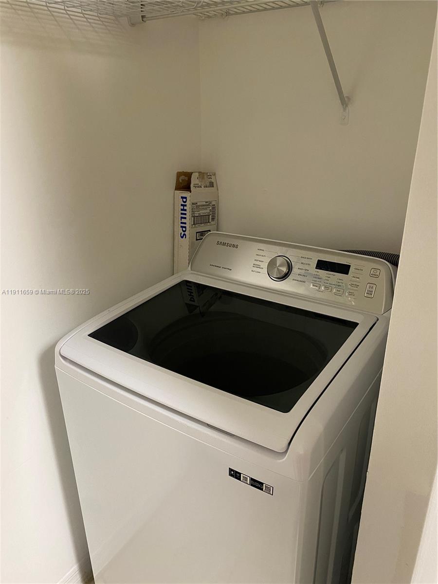 919 Southwest 143rd Terrace, Unit 2009 Pembroke Pines, FL 33027 - Photo 21 of 24