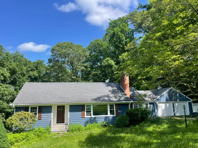 $4,950 | 15 Plumtree Lane, Easton, CT 06612