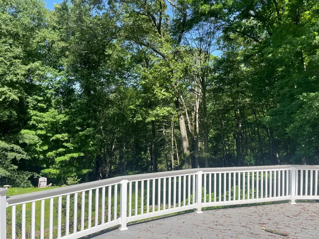 $4,950 | 15 Plumtree Lane, Easton, CT 06612