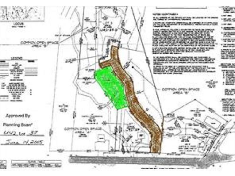 37 No Name Road Falmouth, ME 04105 - Photo 4 of 7 Photo