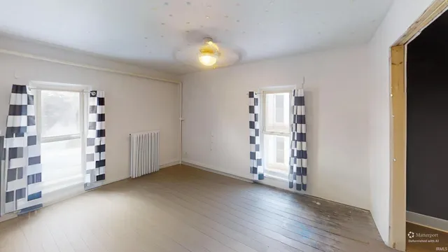 $144,900 | 103 South Main Street, South Whitley, IN 46787