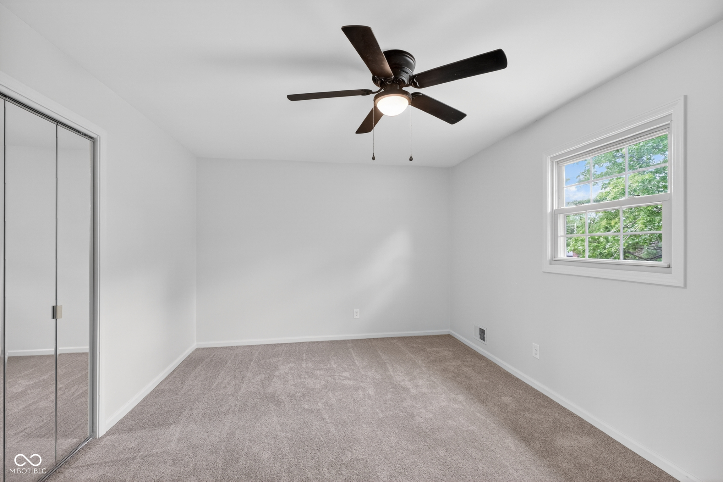 10511 Lakeshore Drive East Carmel, IN 46033 - Photo 32 of 42