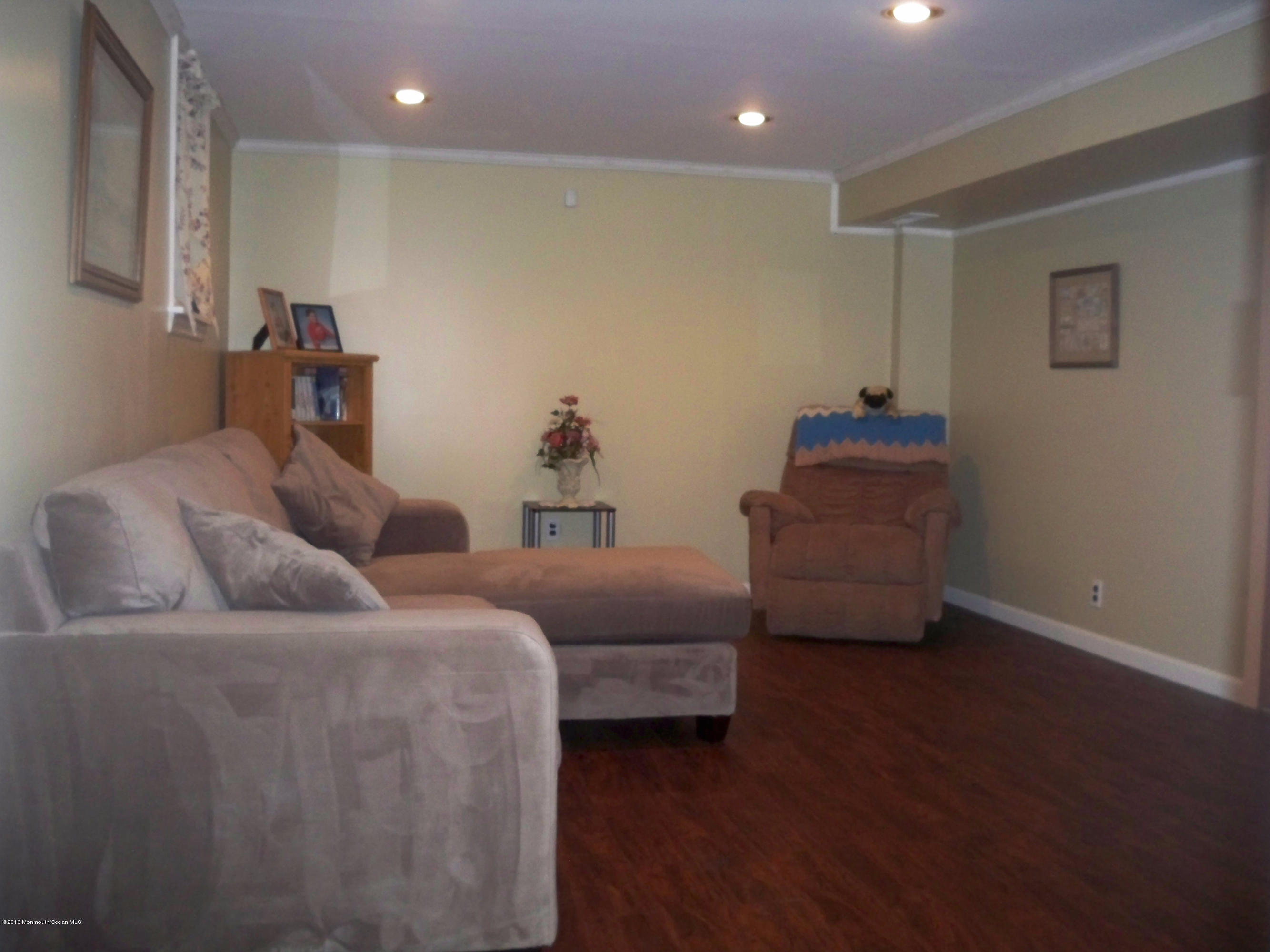 44 Darien Road Howell, NJ 07731 - Photo 9 of 17 100_2808