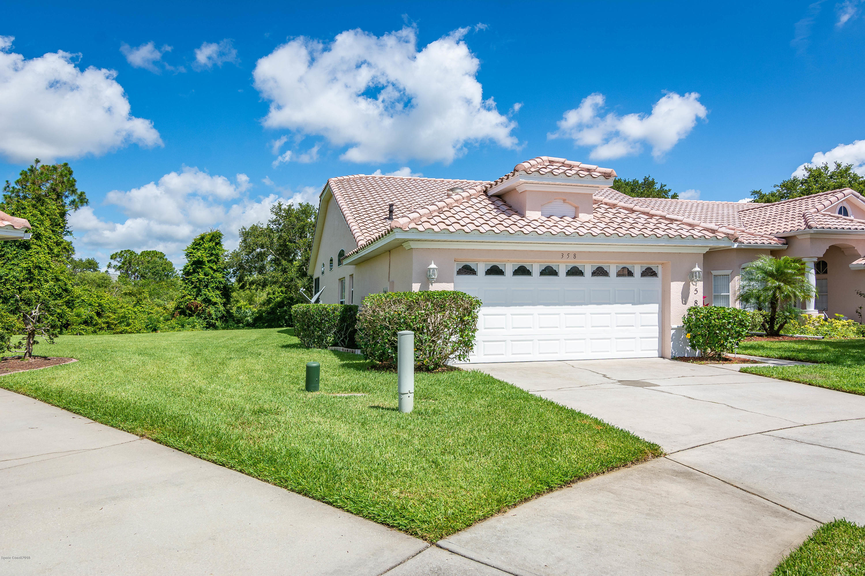 358 Renaissance Avenue Melbourne, FL 32940 - Photo 34 of 40 FRONT VIEW