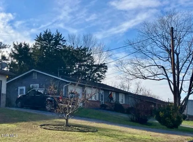 $1 | 7312 Meadowbrook Circle, Knoxville, TN 37918