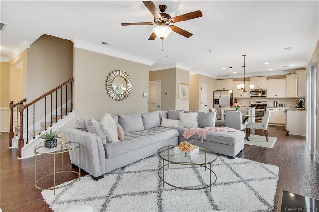 8321 Dallas Bay Road Charlotte, NC 28278 - Photo 4 of 25 Gallery Image 4