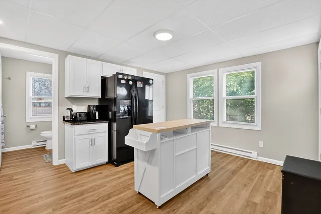 $1,850 | 140 Meadow Street, Unit RIGHT, Westfield, MA 01085