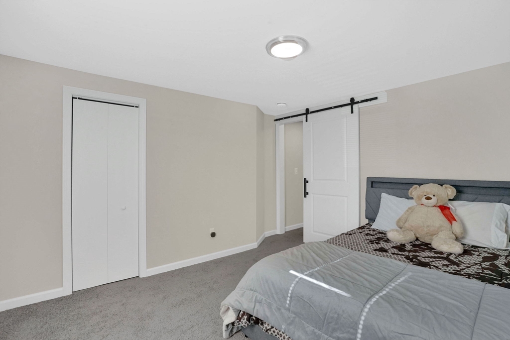 140 Meadow Street, Unit RIGHT Westfield, MA 01085 - Photo 20 of 28