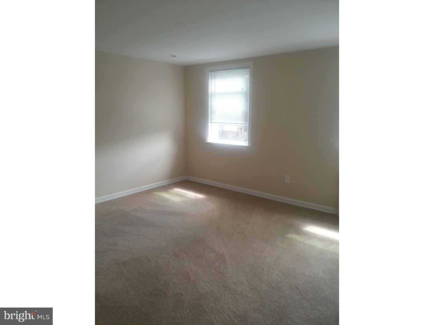 1016 Flanders Road Philadelphia, PA 19151 - Photo 7 of 22 Gallery Image 7