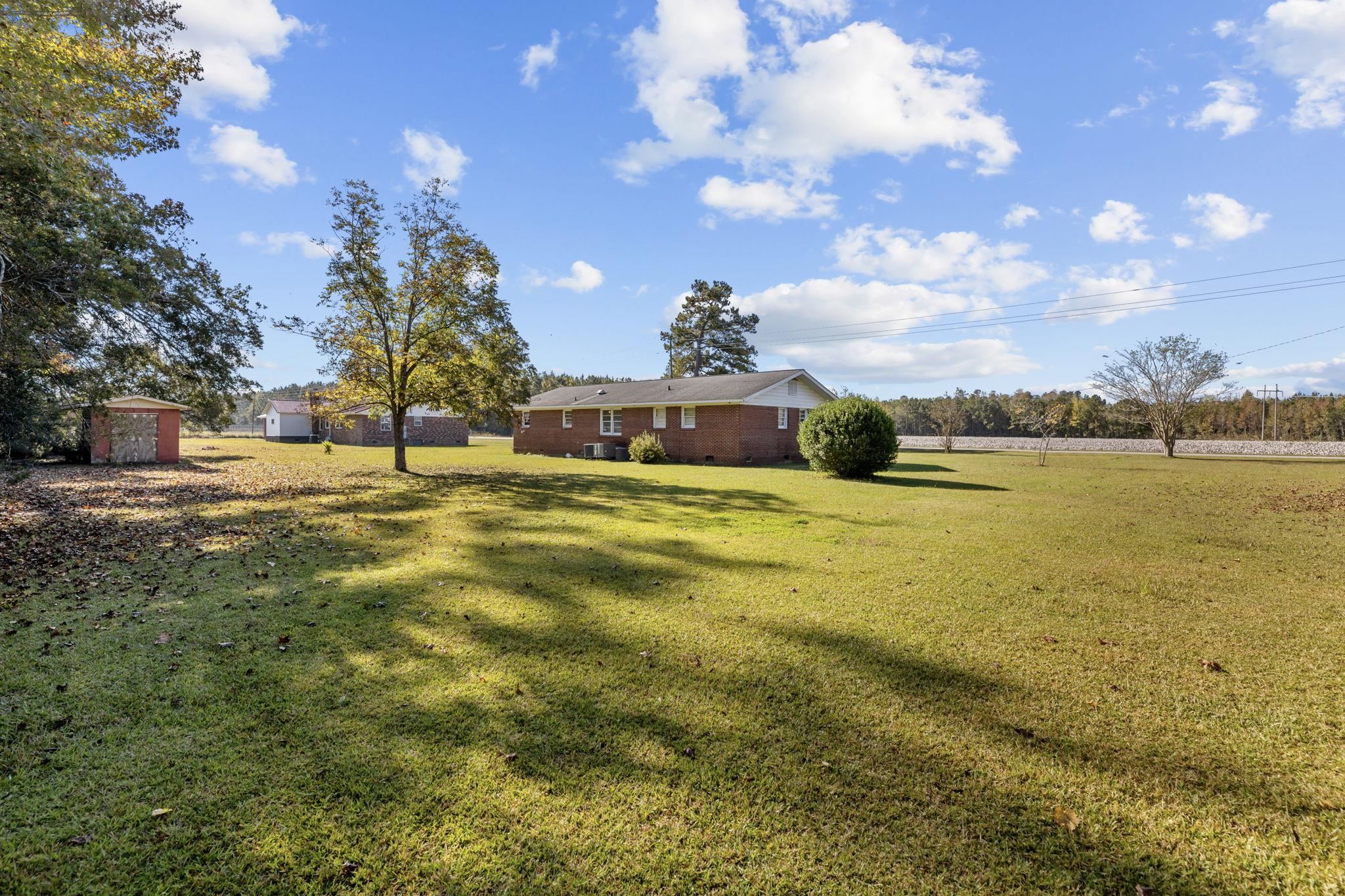 240 County Rd S-45-430 Hemingway, SC 29554 - Photo 26 of 30