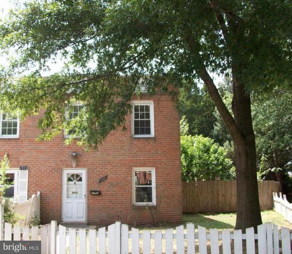 9308 Taney Road Manassas, VA 20110 - Photo 1 of 12 Exterior (Main)
