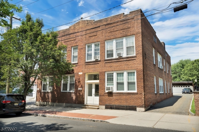 14 Baldwin Street, Unit 2 Montclair, NJ 07042 - Photo 12 of 12