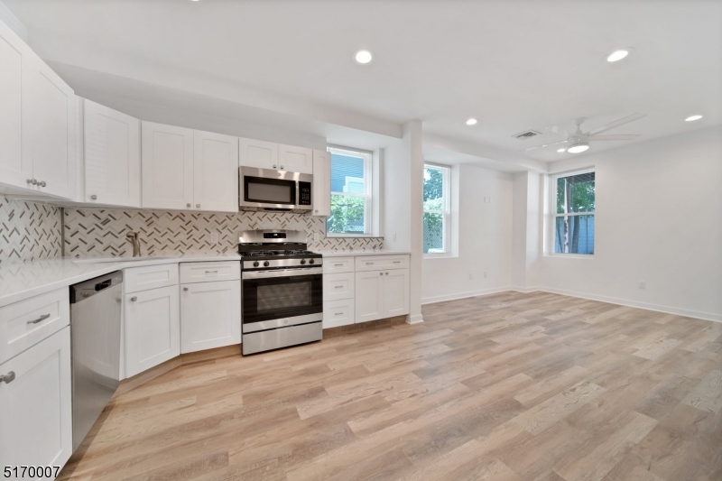 14 Baldwin Street, Unit 2 Montclair, NJ 07042 - Photo 3 of 12