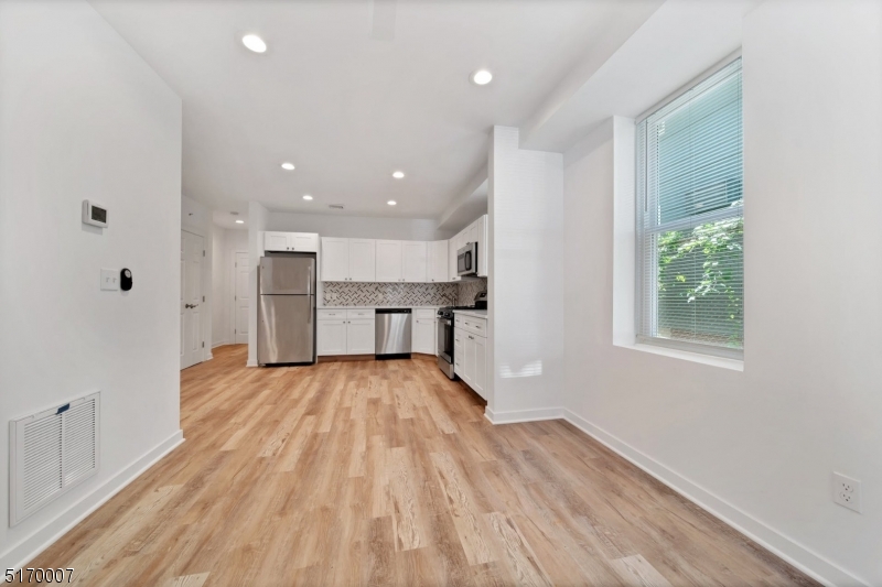 14 Baldwin Street, Unit 2 Montclair, NJ 07042 - Photo 5 of 12