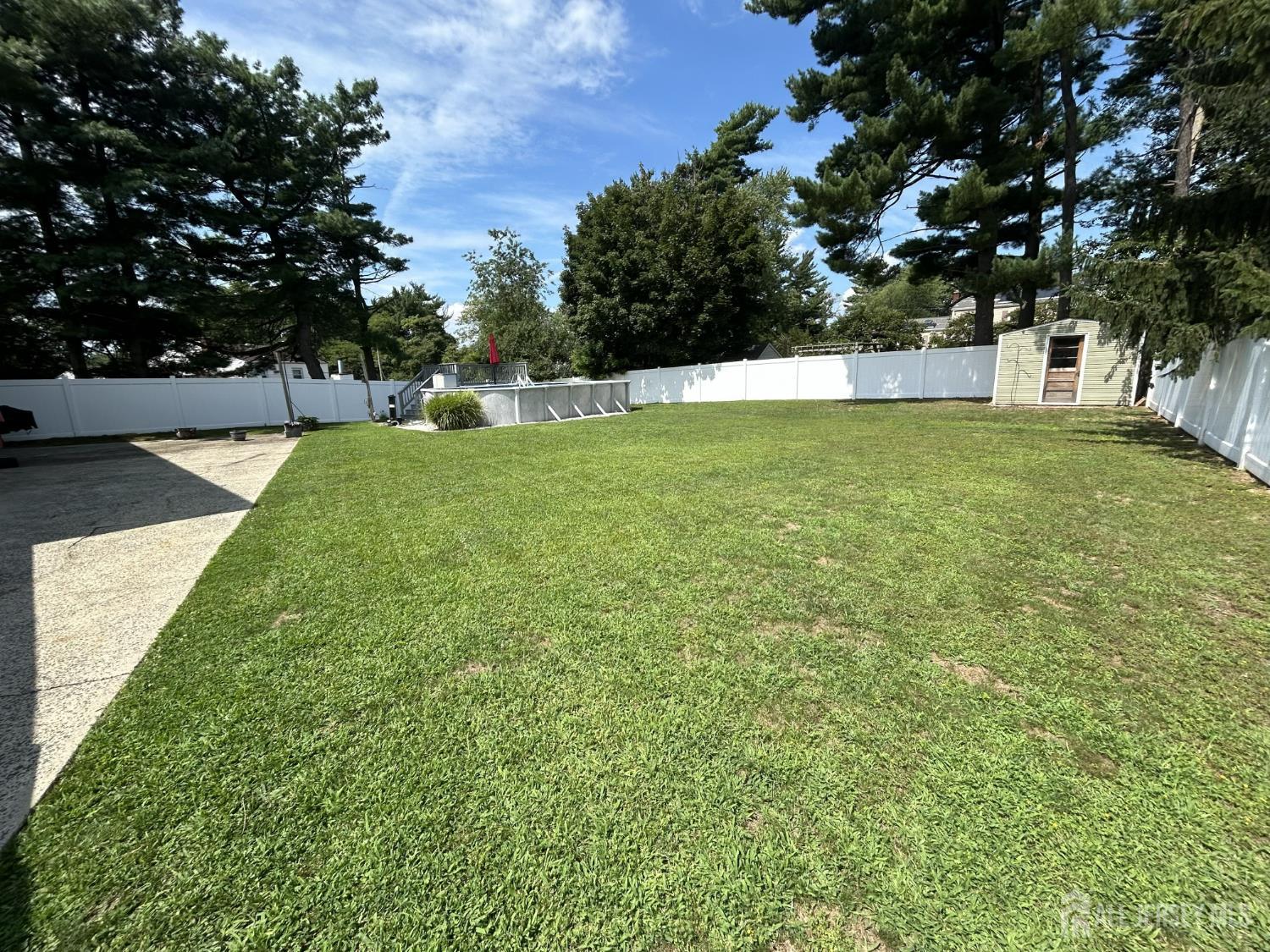 29 Tompkins Road East Brunswick, NJ 08816 - Photo 22 of 29 Gallery Image 22