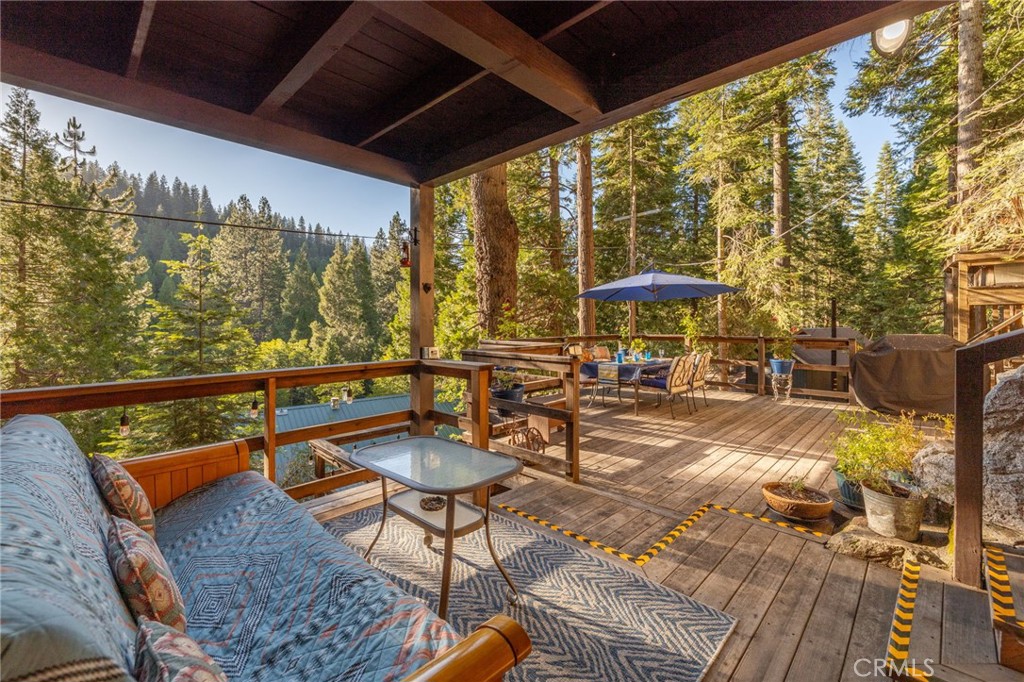 49988 Locust Road Oakhurst, CA 93644 - Photo 14 of 44 Gallery Image 14