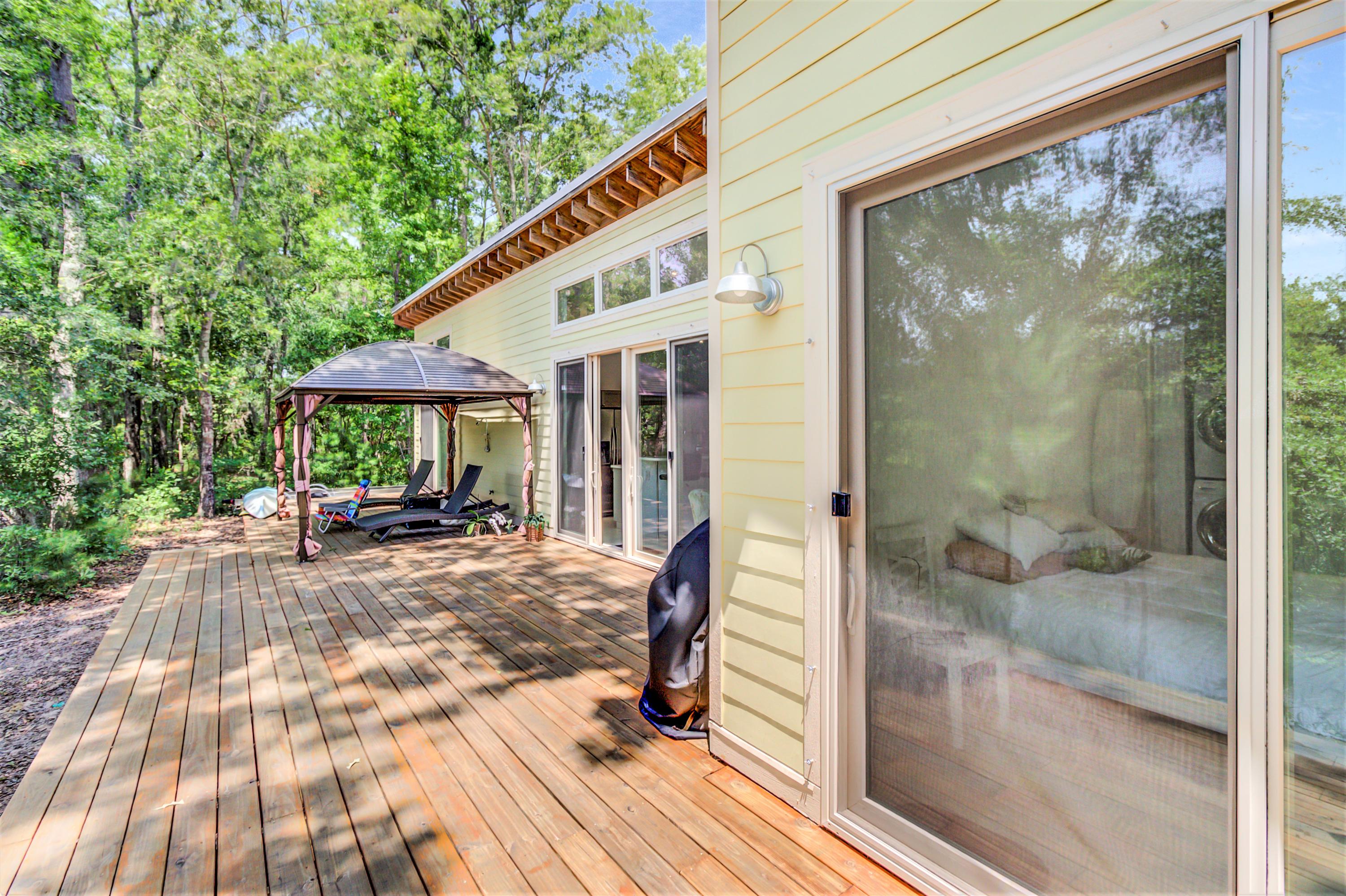 2069 Roper Road Charleston, SC 29412 - Photo 18 of 26 IMG_0159_60_61