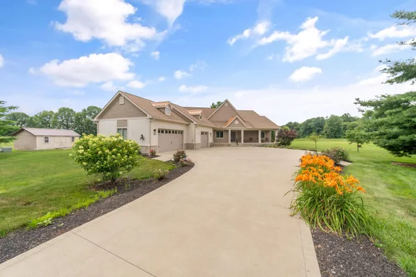 $1,000,000 | 4640 Maynard Road, Delaware, OH 43015