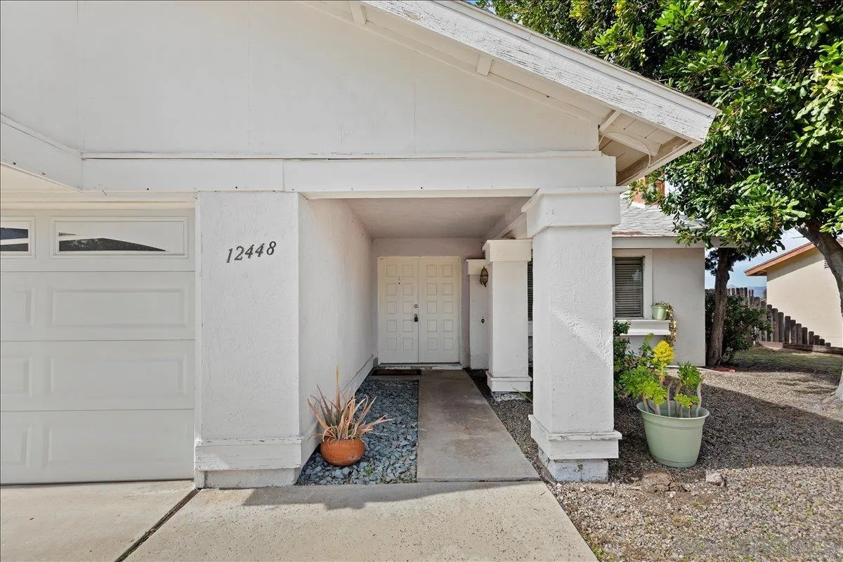 12448 Ridgeton Drive Lakeside, CA 92040 - Photo 6 of 47