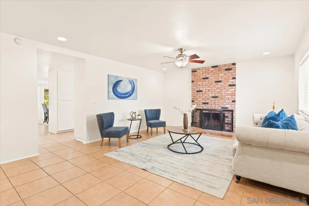 12448 Ridgeton Drive Lakeside, CA 92040 - Photo 10 of 47