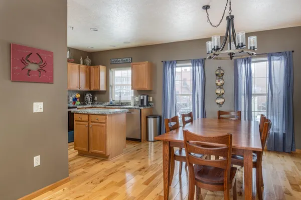 $349,900 | 169 Marina Place, Menasha, WI 54952