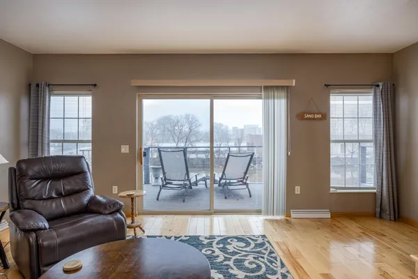 $349,900 | 169 Marina Place, Menasha, WI 54952