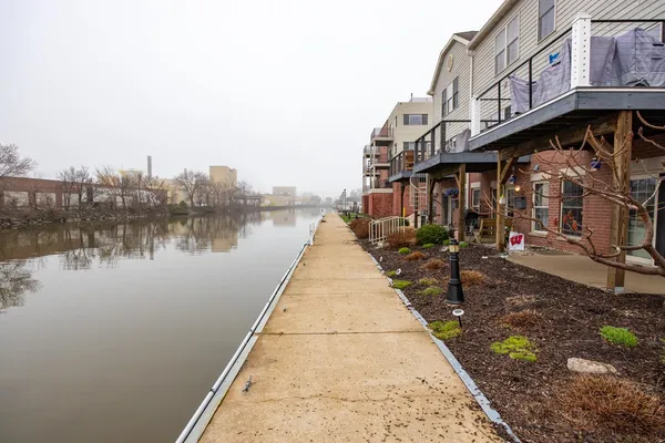 $349,900 | 169 Marina Place, Menasha, WI 54952