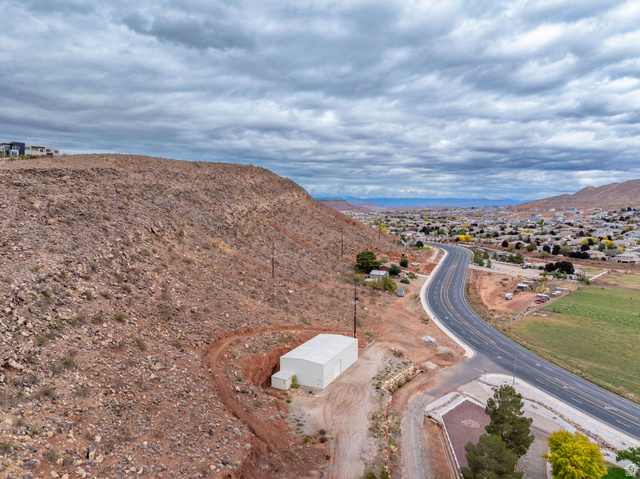 555 East S Nichols Peak Road Washington, UT 84780 - Photo 19 of 20 Aerial view of a mountainous background