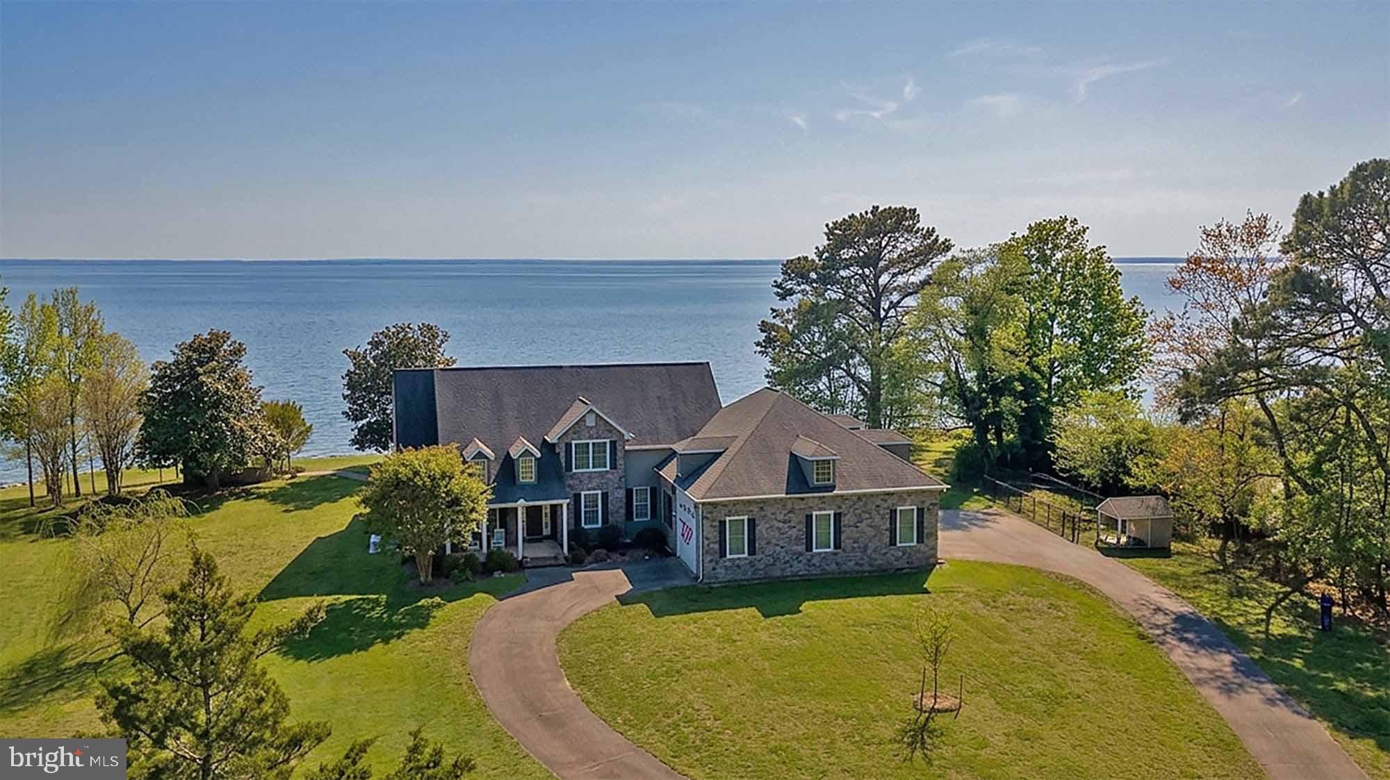 12195 Potomac View Road Newburg, MD 20664 - Photo 4 of 6