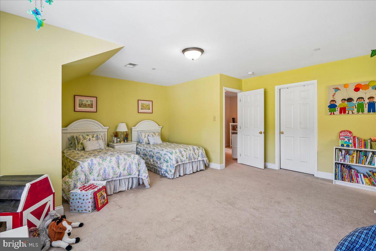 12195 Potomac View Road Newburg, MD 20664 - Photo 60 of 91 Bedroom Four
Upper Level