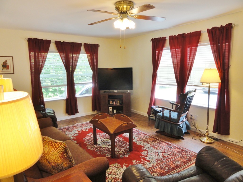 1 Lantern Lane Rutland, MA 01543 - Photo 4 of 23 Gallery Image 4