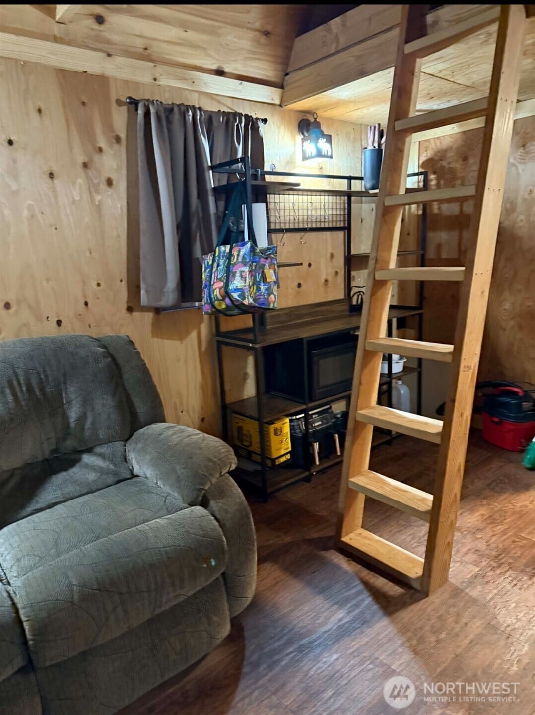 1102 Cline Road Randle, WA 98377 - Photo 22 of 22 a living room with furniture and a window
