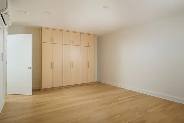 $3,000 | 1320 North La Salle Drive, Unit 1R, Chicago, IL 60610