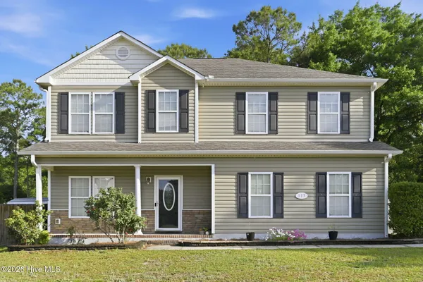 $355,000 | 113 Sunny Point Drive, Richlands, NC 28574