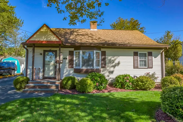 $349,900 | 60 South Alhambra Circle, Agawam, MA 01001