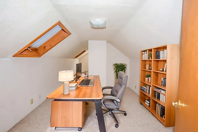 $349,900 | 60 South Alhambra Circle, Agawam, MA 01001