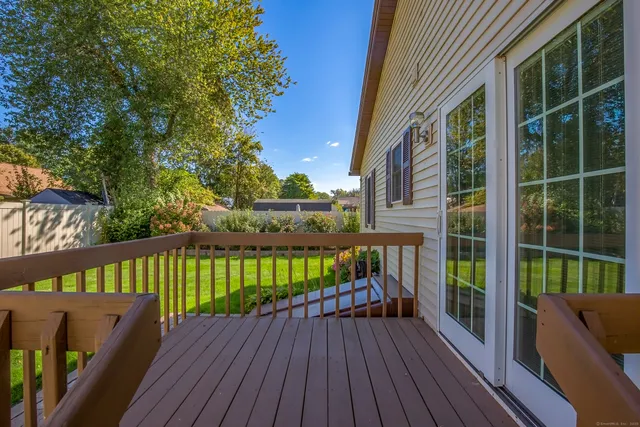 $349,900 | 60 South Alhambra Circle, Agawam, MA 01001