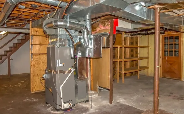 $349,900 | 60 South Alhambra Circle, Agawam, MA 01001