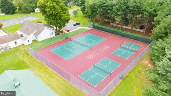 $525,000 | 30 Aintree Drive, Lewes, DE 19958