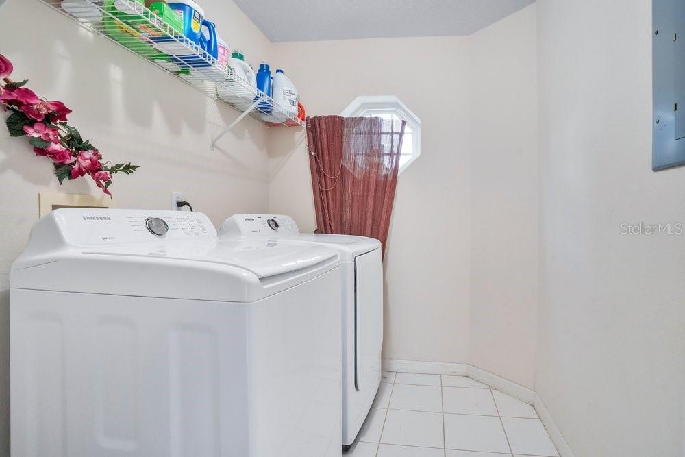 219 Strathmore Circle Kissimmee, FL 34744 - Photo 36 of 57